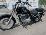 Suzuki VL125 Intruder