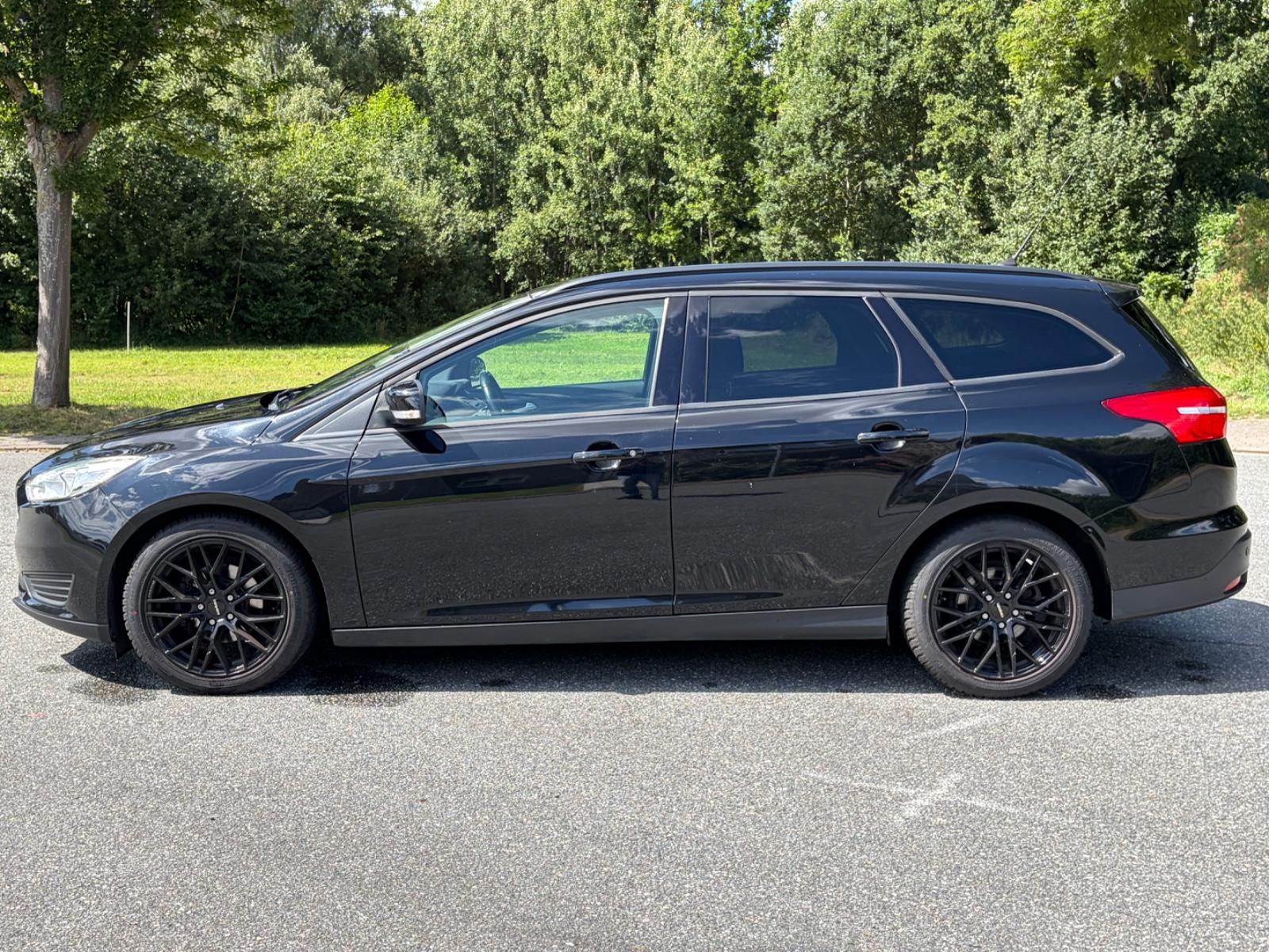 Ford Focus 2015 — фото 7