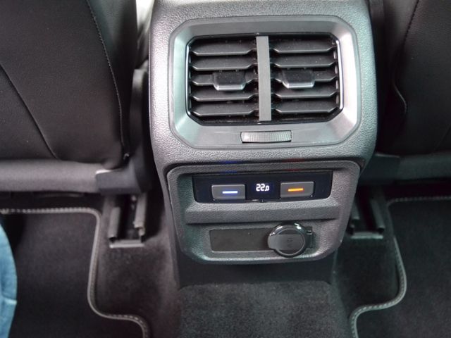 Tiguan 1.5 TSI DSG R-Line AHK/MATRIX/NAVI-PRO/HE