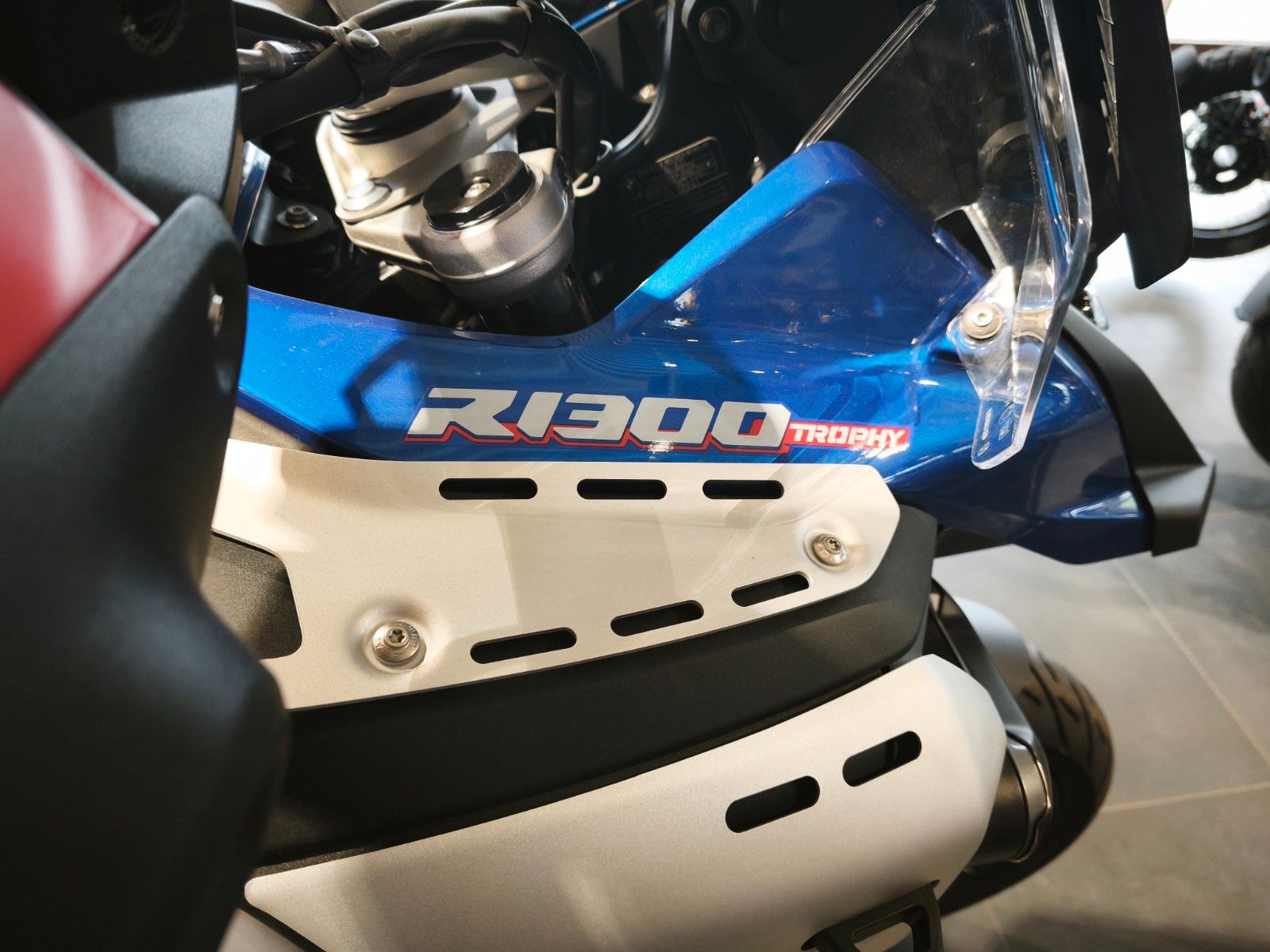 Fahrzeugabbildung BMW R 1300 GS Adventure ASA