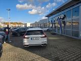 Volvo V60 T8 Recharge AWD Geartr. R Design Expres.... - Volvo V60 Gebrauchtwagen in Hamburg