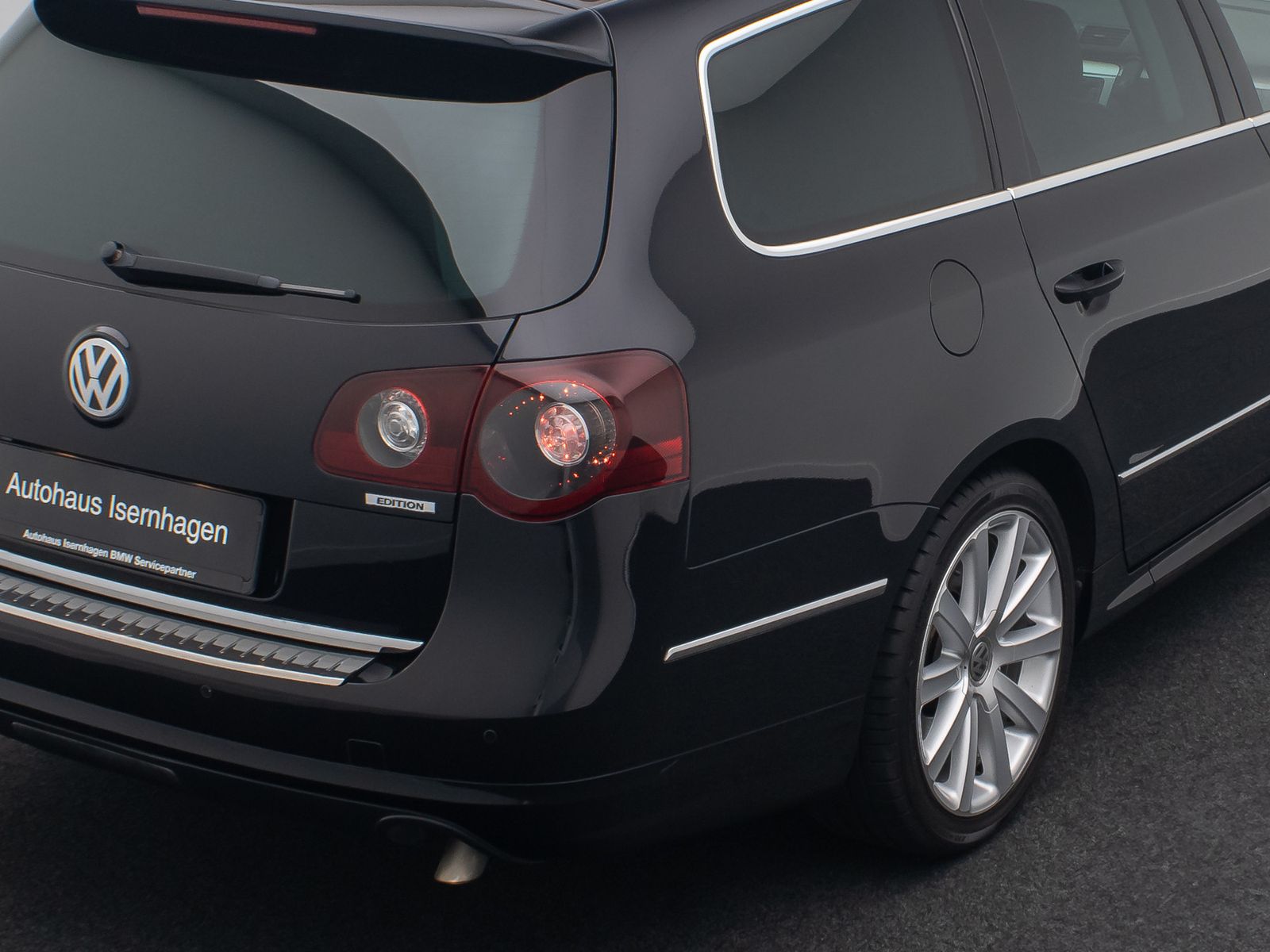 Fahrzeugabbildung Volkswagen Passat V6 FSI R-Line Edition Plus 4Motion AHK. K