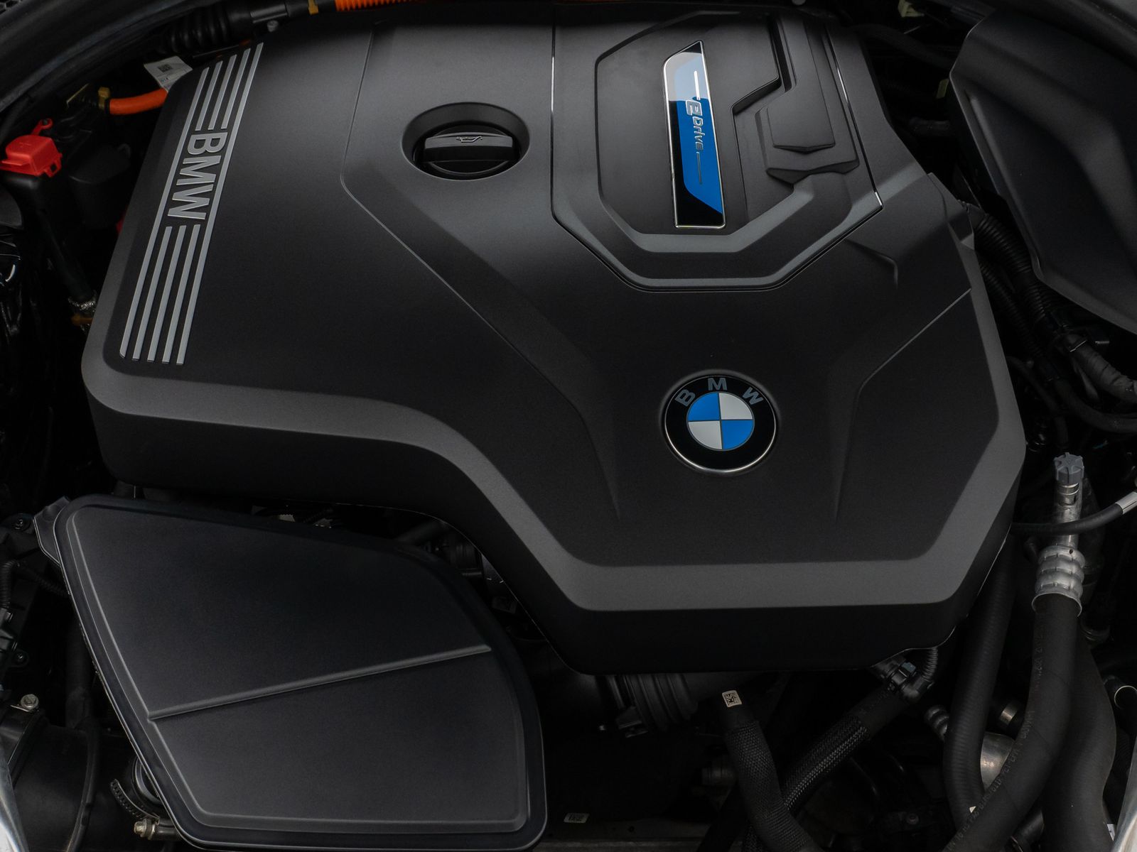 Fahrzeugabbildung BMW 530e xD M Sport Laser 360°HUD DAB H/K ACC Komfor