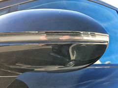 Fahrzeugabbildung Cayenne Coupe GTS Vorbesitzer - Lionel Messi
