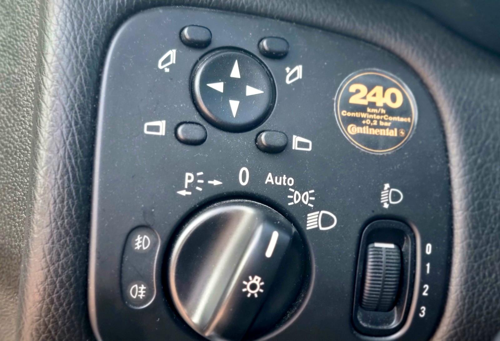 Mercedes-Benz CLC 220 CDI Navi *SHZ*Leder*S-Heft*Tüv Neu*PDC*