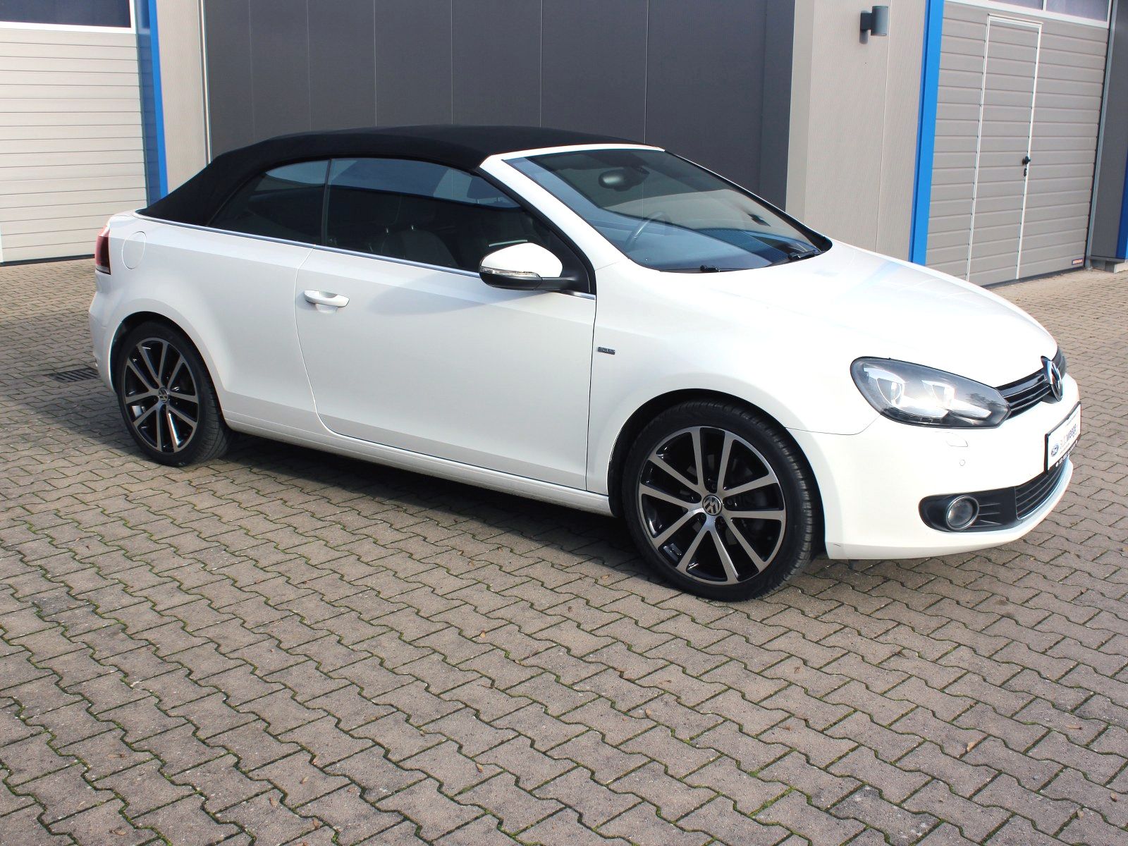 Fahrzeugabbildung Volkswagen Golf Cabriolet Cup 1,4 TSI