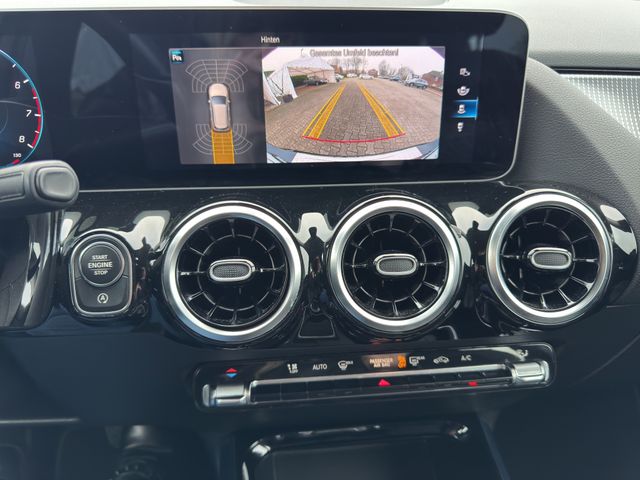 Fahrzeugabbildung Mercedes-Benz B 180 Automatik+Progressive+Kamera+MBUX+AHK