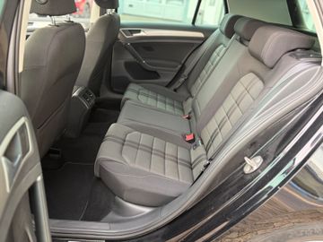 Bild 22 VW Golf VII R-LINE Lim. +PDC+NAVI+BI-XENON+ALU+BT+