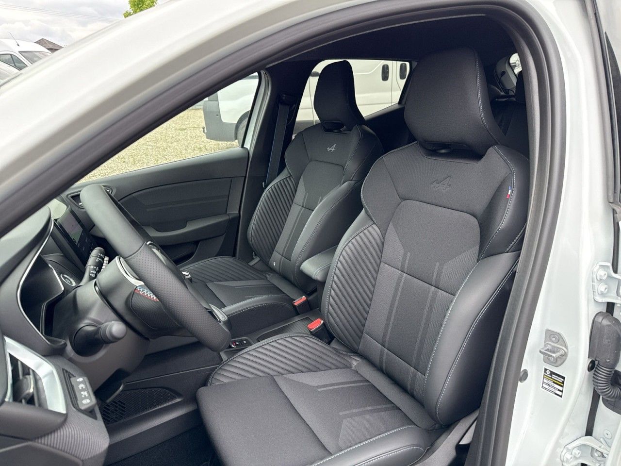 Renault Clio - Bild 11