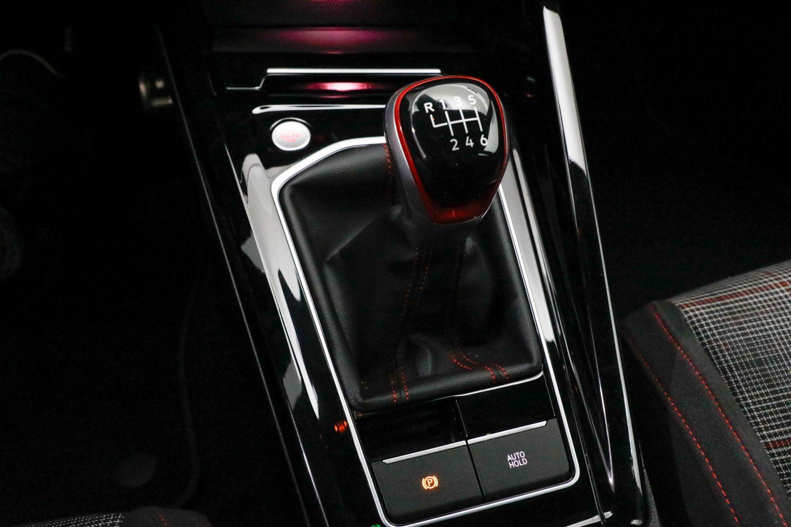 Volkswagen Golf GTI 2.0 TSI Carplay Virtual LED 2xPDC, миниатюра 21