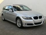 BMW 320i TOURING~PANO~Bİ-XENON~NAVI~LEDER~SHZ~ - gebrauchte BMW 320 aus dem Jahr 2011