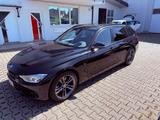 BMW 330d Touring Sport PANO Leder HeadUp Ad.Xenon - BMW 330: 330d Sport