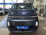 Hyundai Staria Signature 4WD BOSE 7-Sitze Leder LED NSCC - gebrauchte Hyundai STARIA aus dem Jahr 2023