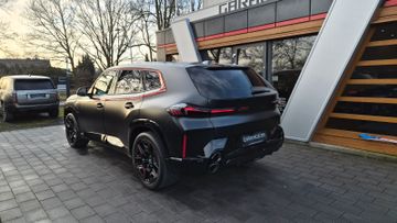 BMW XM - 5