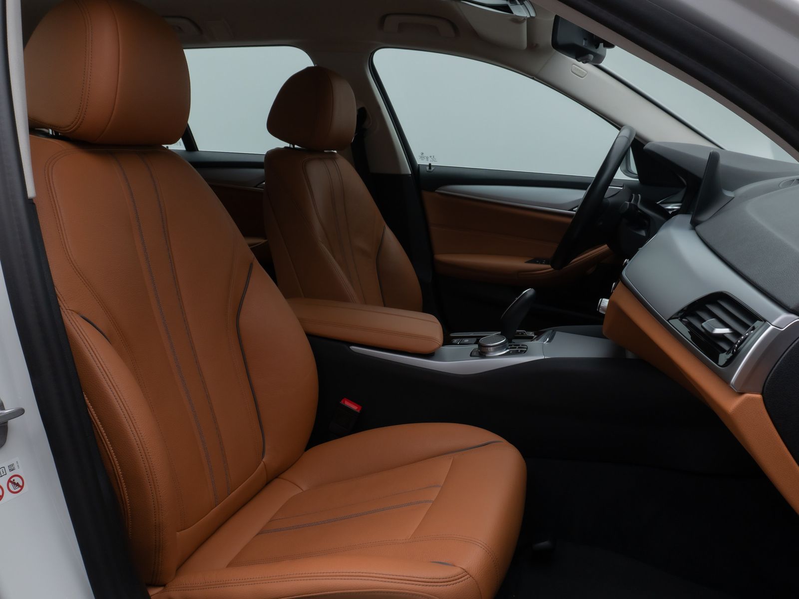 Fahrzeugabbildung BMW 520d Kamera Leder HiFi Sport AHK Alarm Parkassis