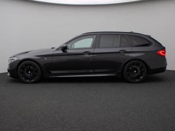 Fahrzeugabbildung BMW 530d xD M Sport Panorama Kamera H/K Alarm 19Zoll