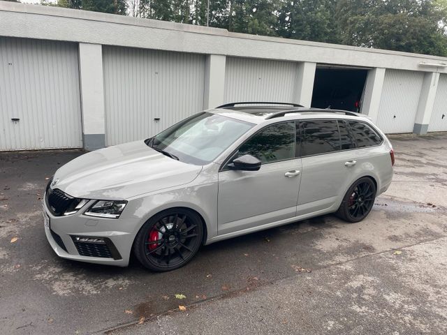 Skoda SKODA OCTAVIA RS245 400ps 505nm