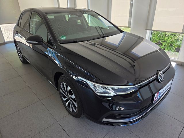 Golf VIII ACTIVE 1.0 TSI LED NAV APP PDC 8FACH A