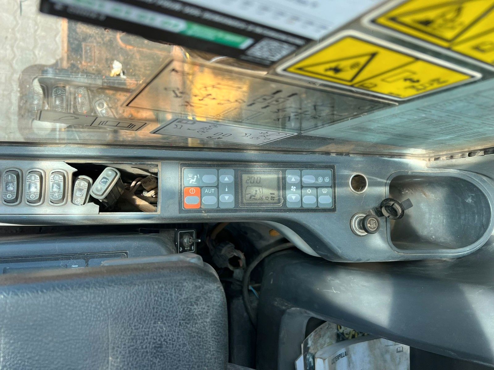 Fahrzeugabbildung CAT 336/Demlone Dem  50/Abbruchbagger/Verst.Fahrwerk