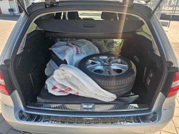 Mercedes E 250 - 6