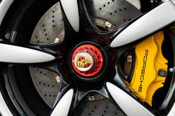 2006 Porsche CARRERA GT — миниатюра 33