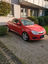 Opel Tigra B TwinTop - Opel Tigra: B