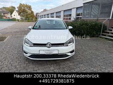 Volkswagen Golf - 6