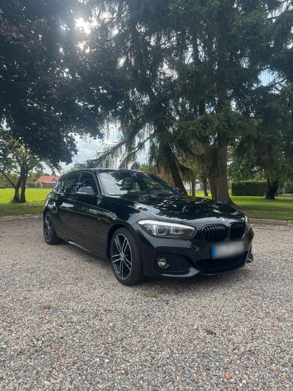 Image of BMW 120