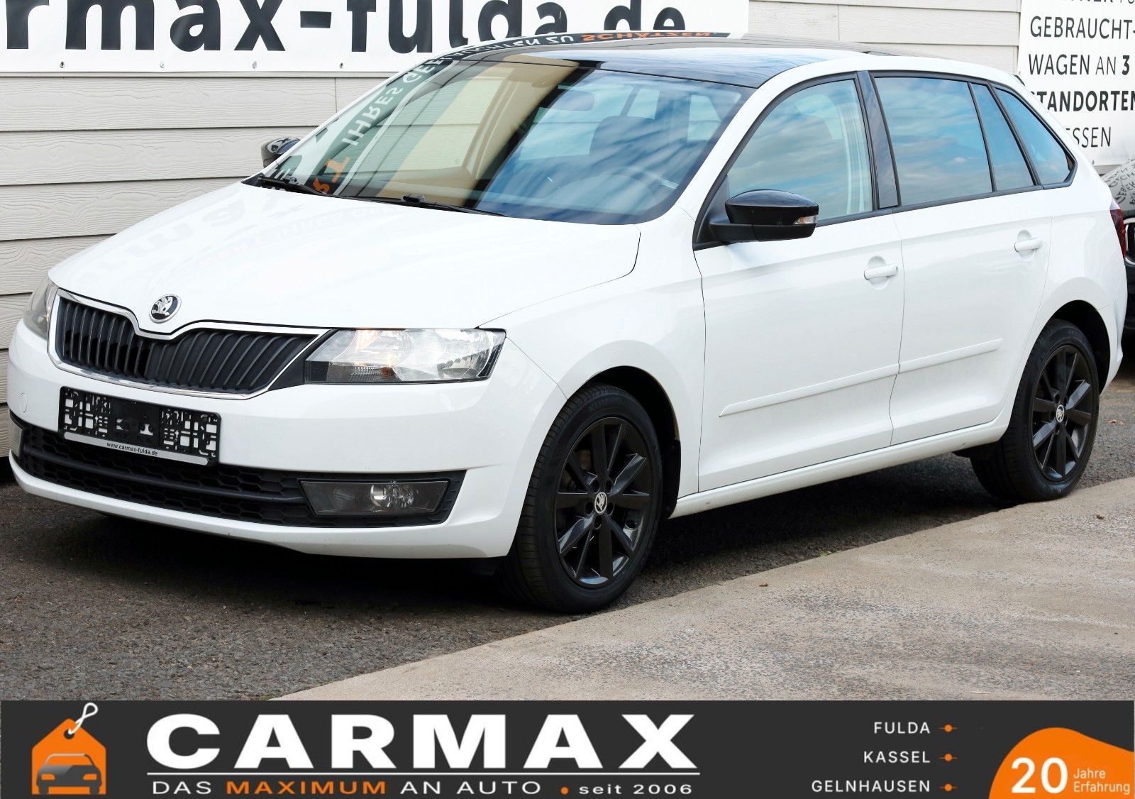 Fahrzeugabbildung SKODA Rapid Spaceback Ambition Navi,Panorama,SH,PDC
