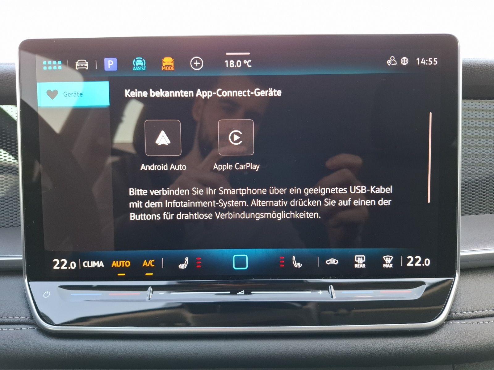 Fahrzeugabbildung Volkswagen Tayron eTSI Life DSG LED AHK Navi AID ACC RFK SH