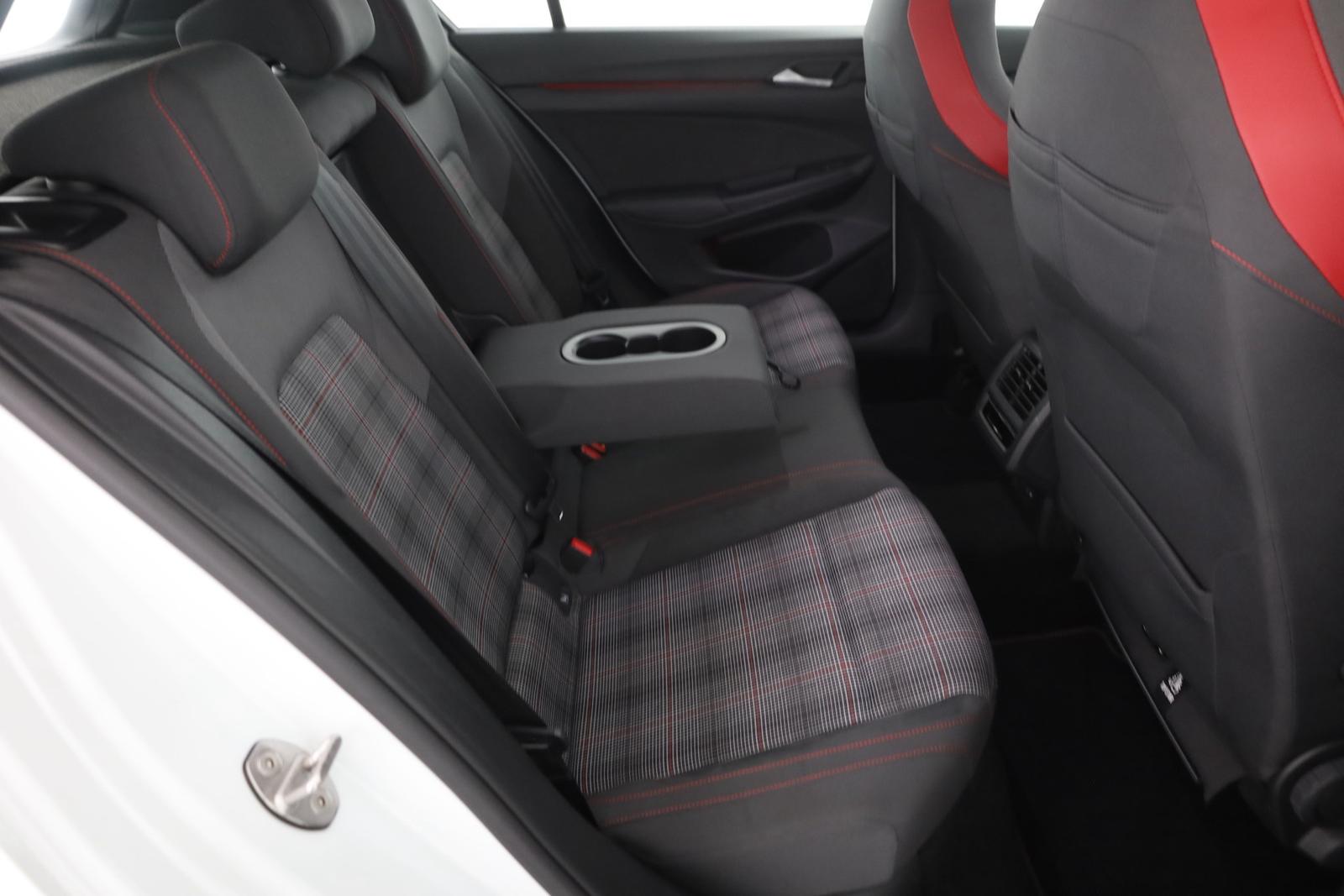 Volkswagen Golf VIII 2.0 GTI LED Navi AHK Winterpaket DAB, миниатюра 24
