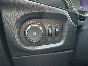 Bild 6 Opel Corsa F Elegance AT +KAMERA+NAVI+LED+SHZ+PDC+