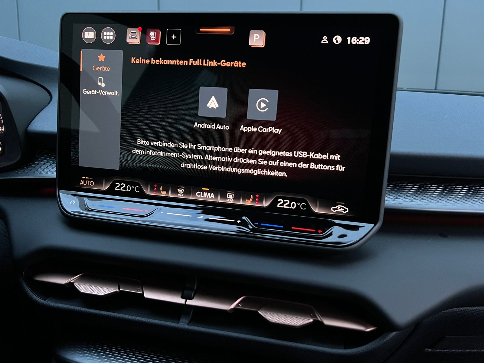 Fahrzeugabbildung CUPRA Terramar VZ 2.0 TSI DSG 4Drive *Garantie, AHK, D