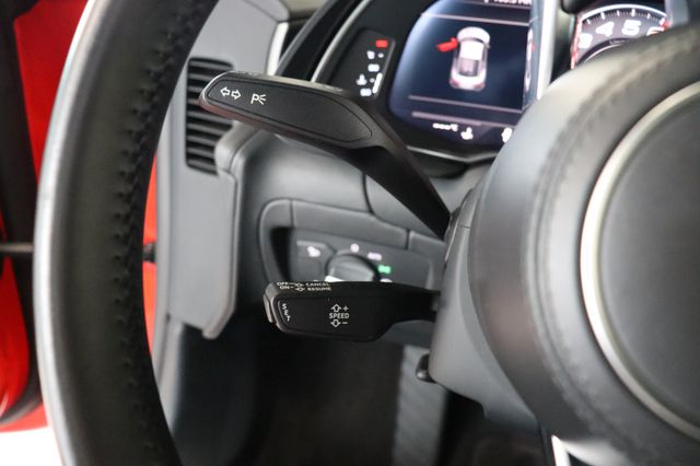 Fahrzeugabbildung Audi R8 Coupe 5.2 FSI quattro B&O|LED|KAMERA|NAVI|SHZ