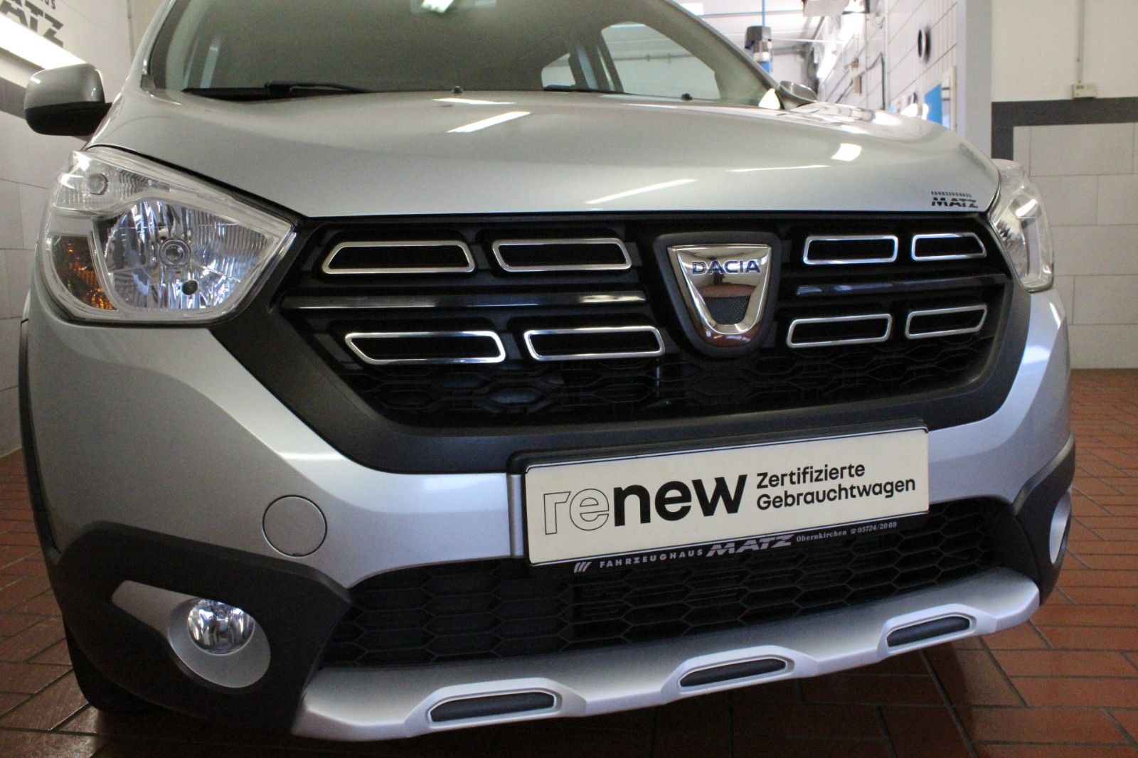 Fahrzeugabbildung Dacia Dokker SCe 100 Stepway *Navi*Klima*Kamera*