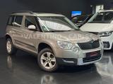 Skoda Yeti Ambition DSG/Pano/Temp/AC/Berganfahr/Isofix
