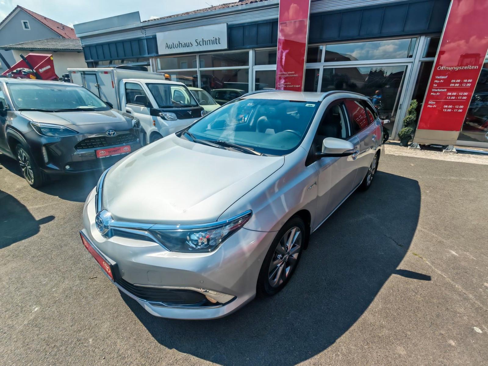 Toyota Auris Touring Sports Hybrid Executive