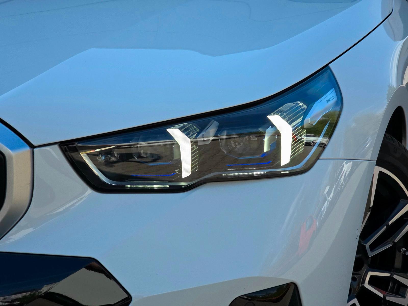 BMW 530e M Sport (Kamera/Panorama/H&K)
