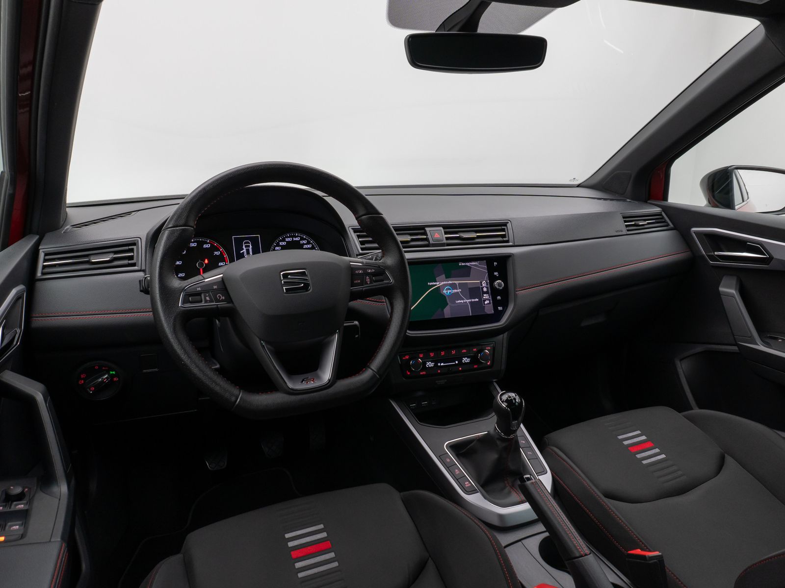 Fahrzeugabbildung SEAT Arona FR 1.5 TSI Kamera LED Tempomat Sport