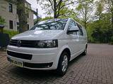 Volkswagen T5 Kombi - Volkswagen T5 Kombi mit Diesel-Antrieb: Automatik