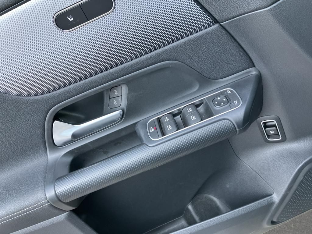 Fahrzeugabbildung Mercedes-Benz B 250 e STYLE*DAB*LED*PUBLIC-CHARGING-PAKET*