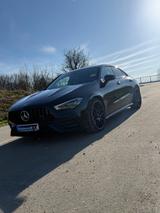 Mercedes-Benz CLA 35 AMG Mercedes-AMG CLA 35 4MATIC DCT Me... - Mercedes-Benz CLA 35 AMG: Sportwagen