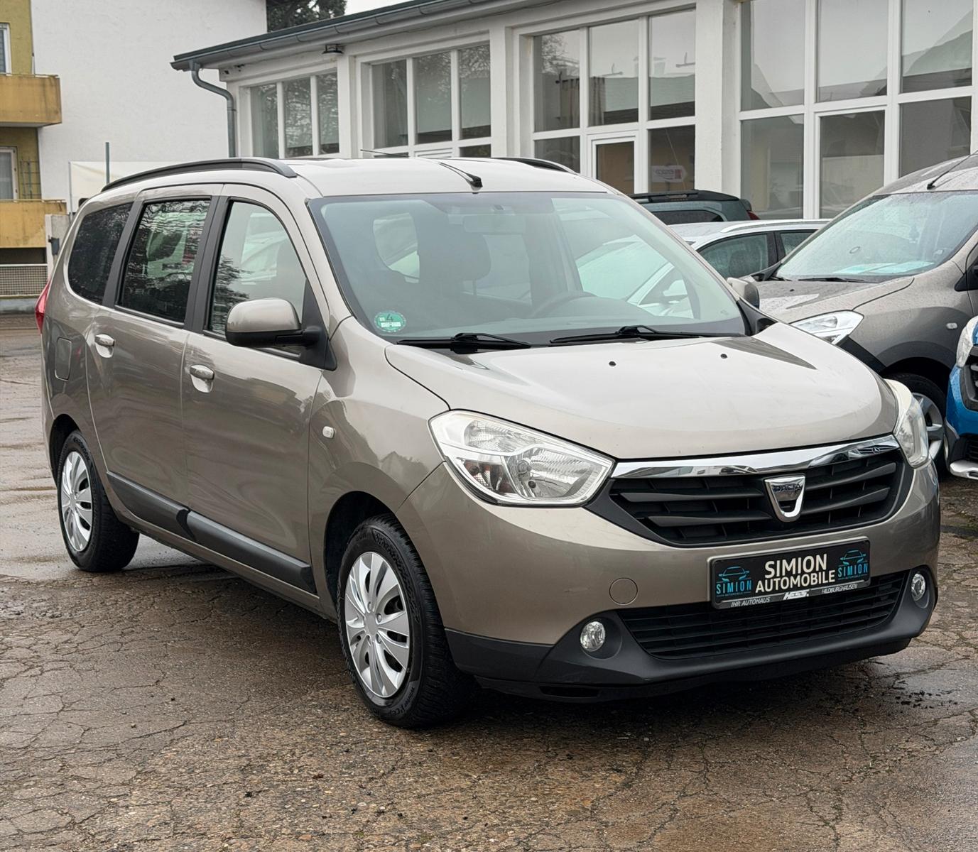 Dacia Lodgy*Zahnriemensatz*TÜV*Insp NEU*Navi*Klima