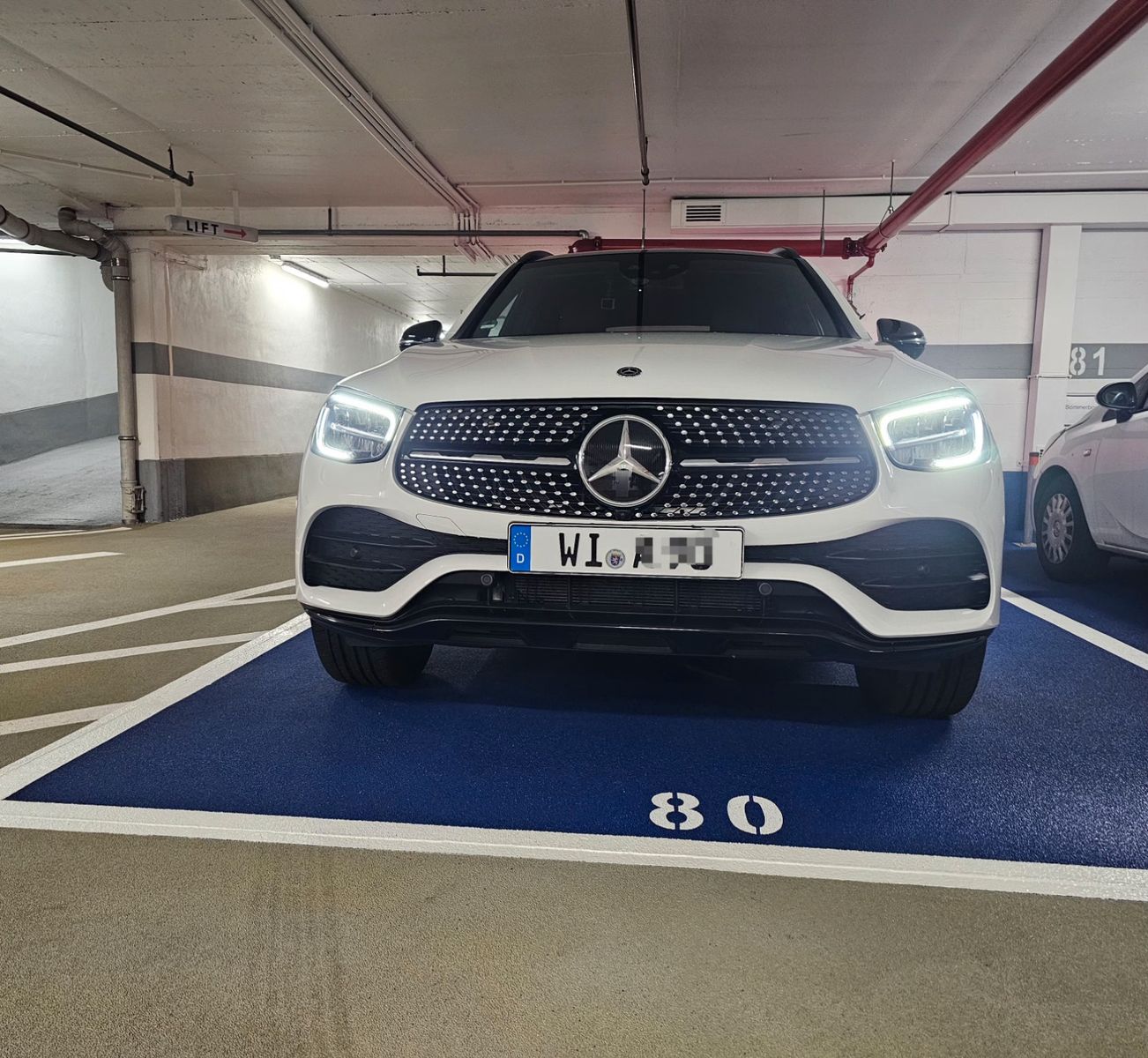 MERCEDES-BENZ GLC 200 EQ System Hybrid , 360°,Luftfed,Panorama