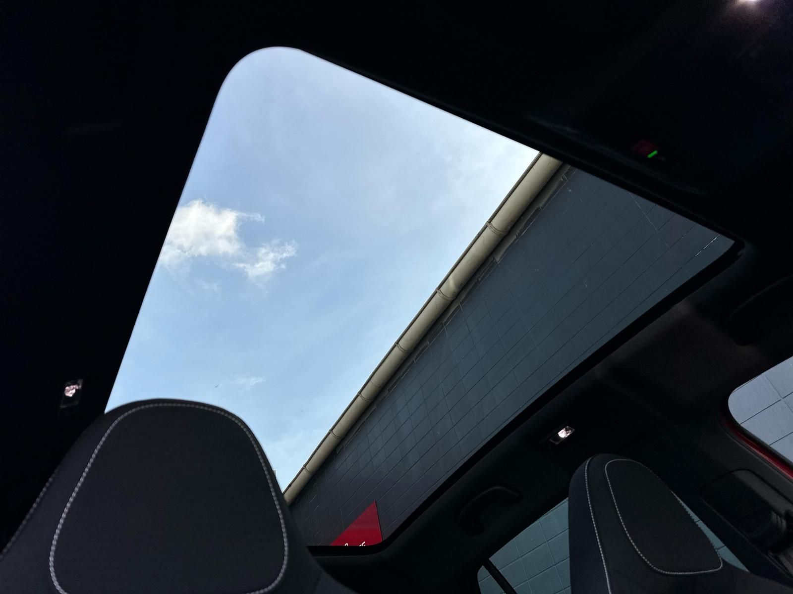 SKODA Scala 1.5TSI MONTE CARLO LED#KEYLESS#NAVI#SPUR - Image 22