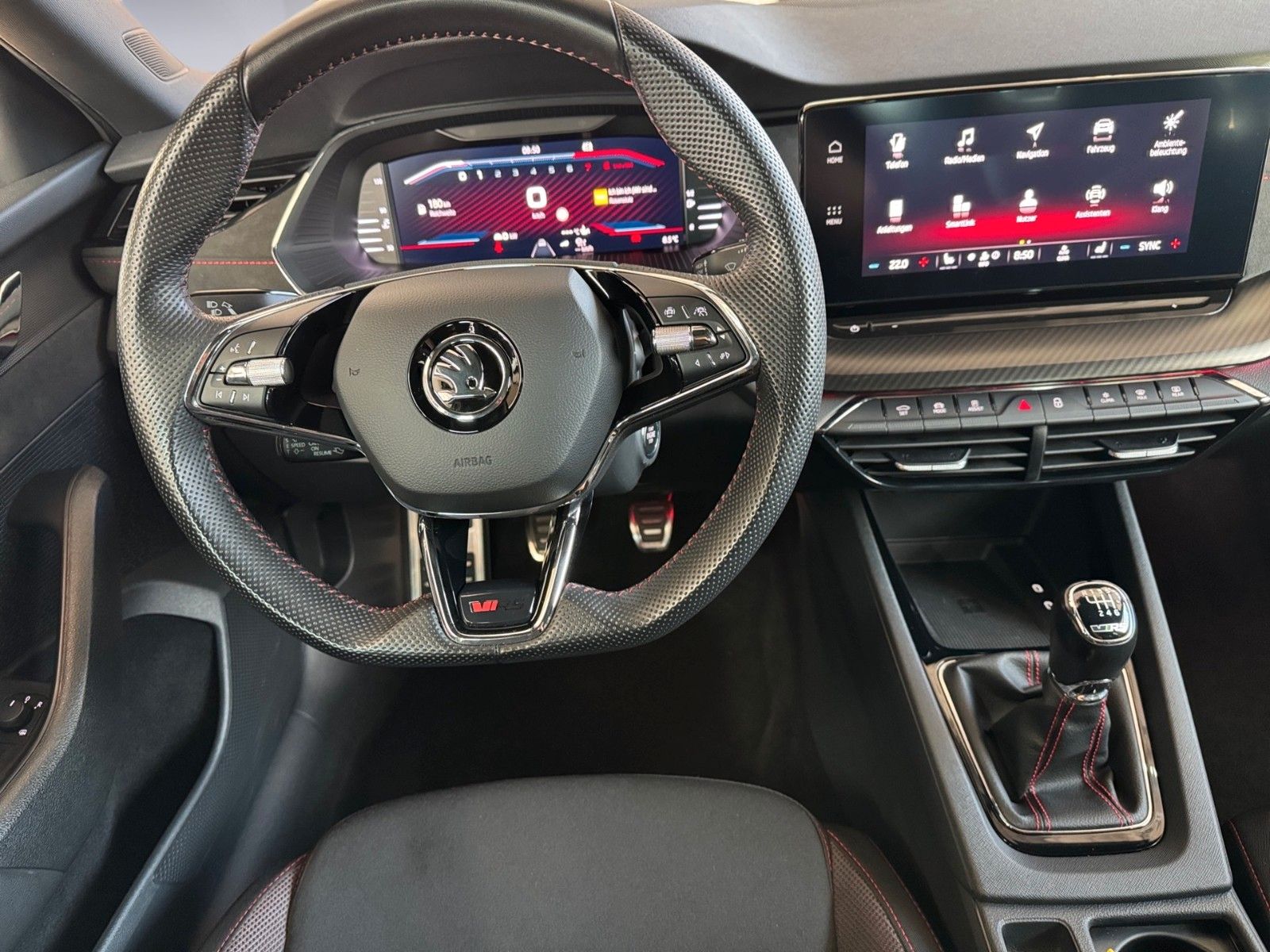Fahrzeugabbildung SKODA Octavia Combi RS 2.0 TSI