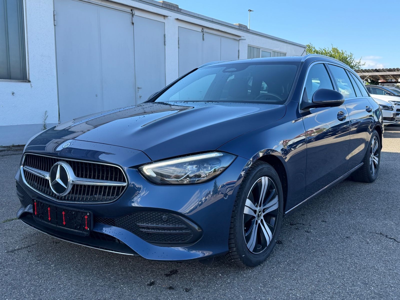 Mercedes-Benz C 200 d T°AVANTGARDE+ADVANCED°T-LEDER°LED°AHK°KA