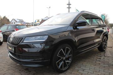 Fahrzeugabbildung SKODA Karoq 2.0 TSI Sportline 4x4 Pano+ACC+VC