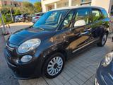 Fiat 500L Living 1.6 Multijet 105 CV Pop Star - schwarze Fiat 500L Living