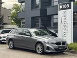 BMW 318 d Touring Aut. / Curved Display / TOTW. - BMW 318 in Duisburg